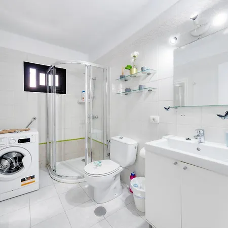 Casa Atassara - 500m To The Beach, Ping-pong And Foosball By Lanzarote