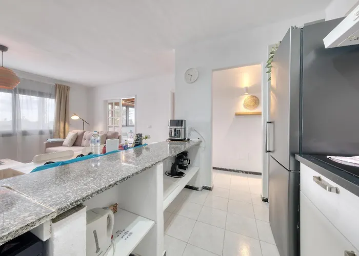 Casa Atassara - 500m To The Beach, Ping-pong And Foosball By Lanzarote