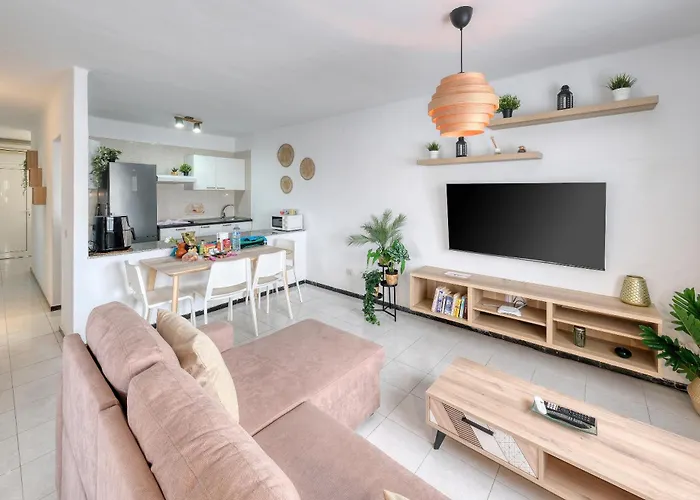 Casa Atassara - 500m To The Beach, Ping-pong And Foosball By Lanzarote *